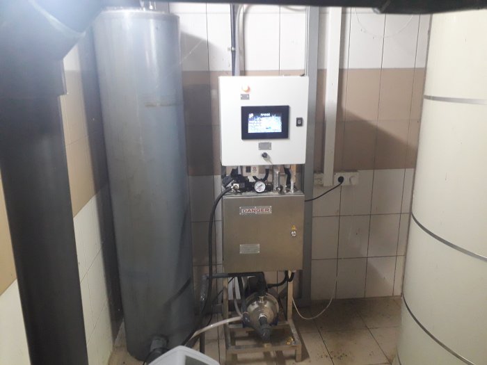Озонатор для УЗВ (установка замкнутого водоснабжения) осетрового хозяйства /2019 г